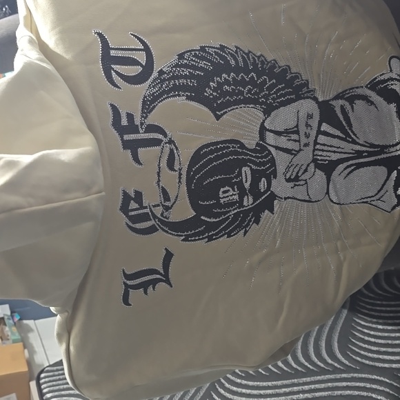 LeftPoint Cream Rinstone Hoddie. - Picture 5 of 5